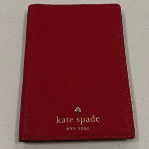 Kate Spade - Mikas Pond Passport Holder - Red